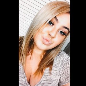 Meet your Posher, Jolea